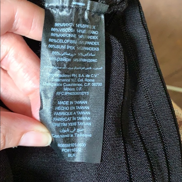 Beautiful, crochet open back bandeau dress - Picture 10 of 10